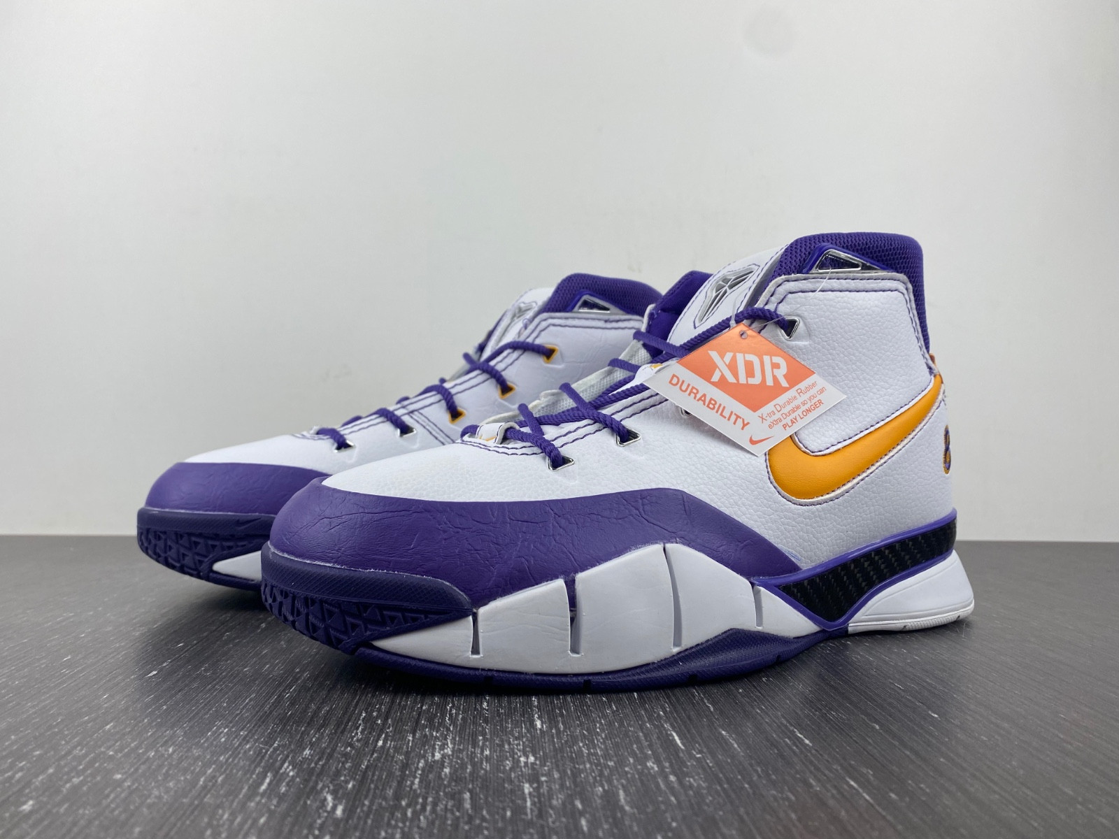 nike zoom kobe 1 protro