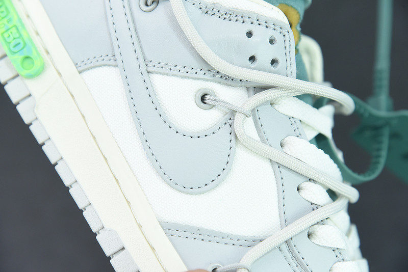 of x dunk low